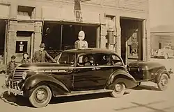 New 1938 Terraplane with Mullins Red Cap Trailer