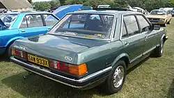 A 1982 Granada 2.8 GL, showing restyled taillamps and wraparound bumpers introduced with the facelift.