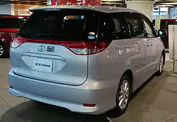 Toyota Estima Aeras (2008 facelift; rear)