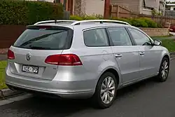 Facelifted Volkswagen Passat B7 Variant (rear)