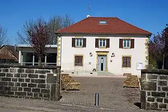 The town hall in Malbouhans
