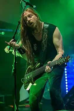 Di Giorgio performing with Testament in 2017