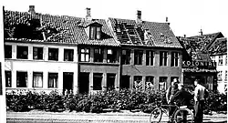 Houses close by the harbor