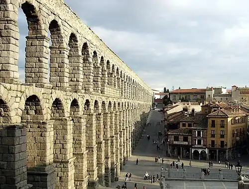 Image 11Aqueduct of Segovia (from Portal:Architecture/Industrial images)