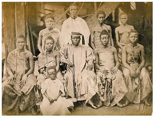 Chief William Brown and his wives, Bonny, Nigeria