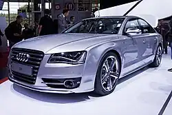 Audi S8 (D4)