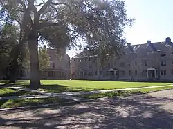 "File:B.W.Cooper Projects New Orleans 2007 02.jpg" by Karen Apricot is licensed under CC BY-SA 2.0.