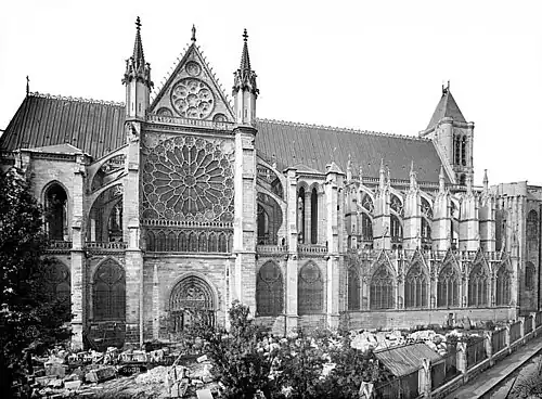 North transept (left) and north nave walls and buttresses (19th century)