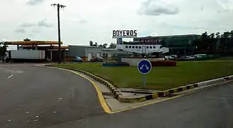 Welcome sign in Boyeros near airport