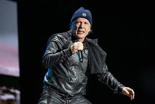 Bruce Dickinson - The Mandrake Project (12) (53817871253).jpg