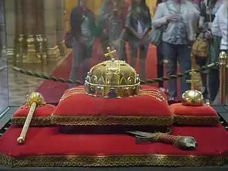 Regalia of Hungary [hu; de] with the orb; note the patriarchal cross on the orb