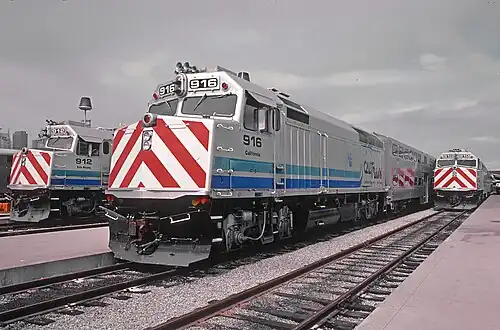 916 "California" wears blue and teal stripes under state control (1985)