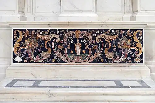 Polychrome stone altar