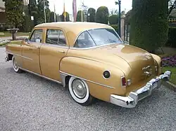 1951 Chrysler Windsor DeLuxe Six-Passenger Sedan (rear)