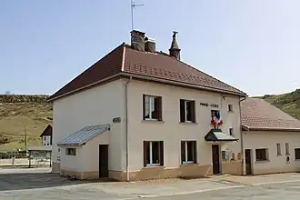 The town hall in Châtelblanc
