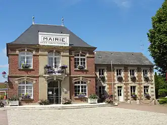 The town hall in Chevrières