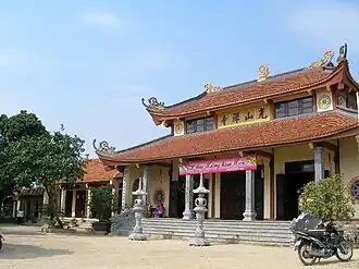 View of Quang Sơn Pagoda.