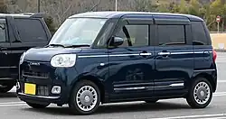 The Move Canbus Theory G is single-color, with a more "masculine" design approach