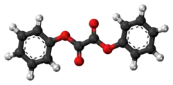 Ball-and-stick model of the diphenyl oxalate molecule