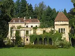 Opeka castle, built by Keglevich family in 1674