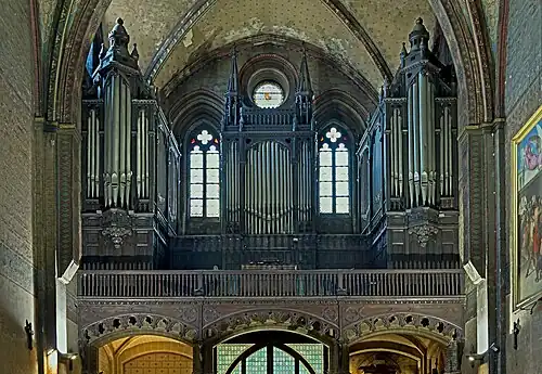 Gallery organ