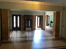 Entrance doors from the inside