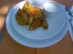 Kabak çiçeği dolması with meat