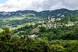 Fontanaluccia vista dal versante reggiano