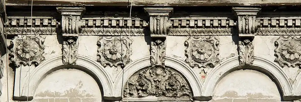 motifs detail
