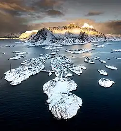 A photo of Henningsvær and the surrounding islands.