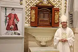 Relic of St. Caesarius deacon and marty, Manila Cathedral (Philippines). In photo, cardinal Luis Antonio Tagle