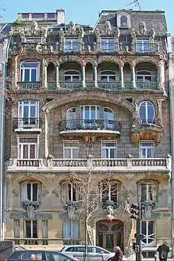 Façade of the Lavirotte Building by Jules Lavirotte at 29, avenue Rapp, Paris (1901)
