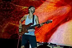 Ben Kenney performing live with Incubus in Madrid.