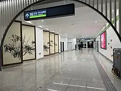 Interchange passage from Line 12's concourse to Line 16's Northbound platform