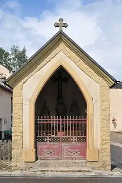 Wayside chapel in Assel