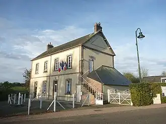 The town hall in La Ferrière-au-Doyen