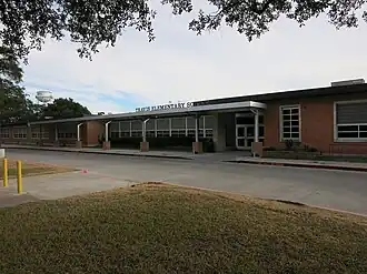Travis Elementary School