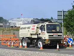 Leyland DAF Sweeper, Oulton Broad - Flickr - sludgegulper