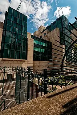 Terry Farrell "SIS Building" (1994)