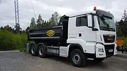 A 2016 MAN TGS 26.480 6×4 BL (30S) truck