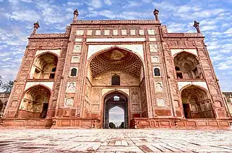 Gateway of Akbari Sarai in Lahore, Pakistan (16th century, with later additions)[49]