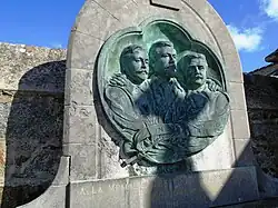 The medallion depicting the three Le Goff brothers