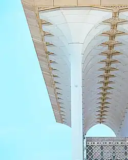 Architecture of the pillars.