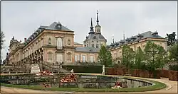 Fountains and Patio de Coches facade.