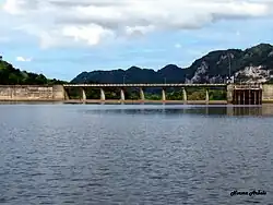 Pier at Lago Dos Bocas as seen from Río Arriba