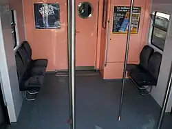 Interior, mid-deck showing more floor space than in a MI 2N "Altéo" due to the lack of equipment enclosures