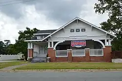 Front and southeastern side of the Royal-Crumpler-Parker House.