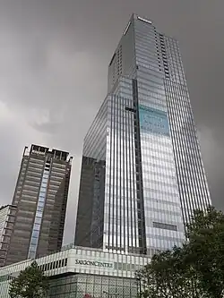 Saigon_Centre_on_June_17,_2017