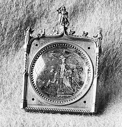 Late Gothic pax from Maastricht, the image under crystal or glass