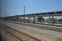 Platform of Shenzhou railway station